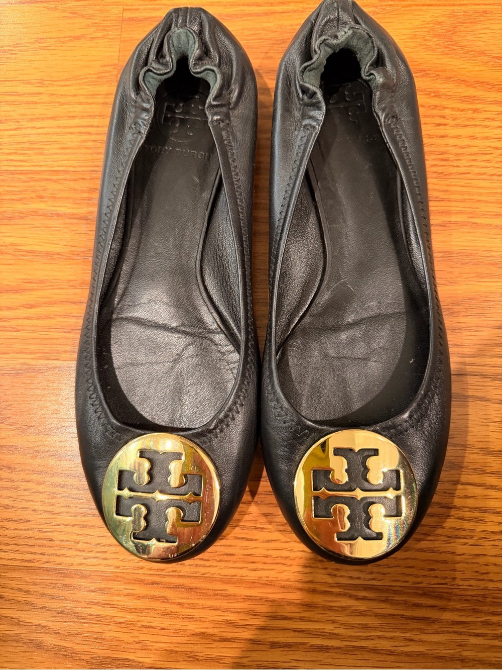 Tory Burch Black Leather Ballet Flats with Gold Logo Medallion